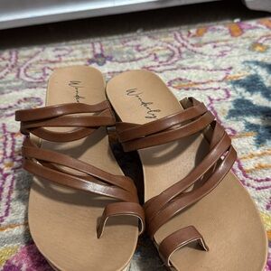 Women's Tan Strappy Sandals